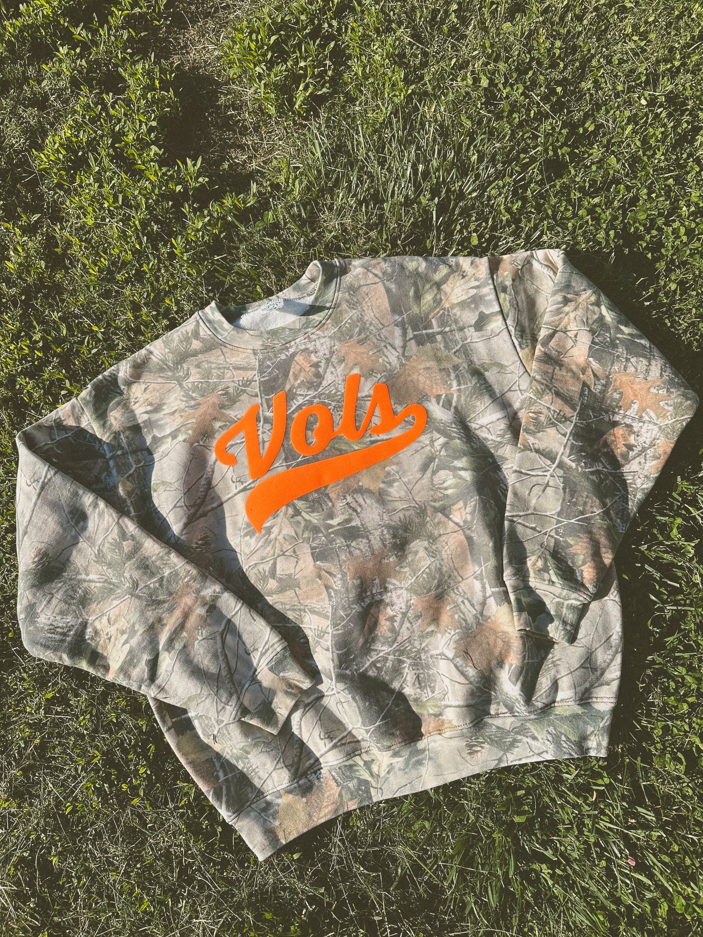 *PREORDER* Vols camo sweatshirt